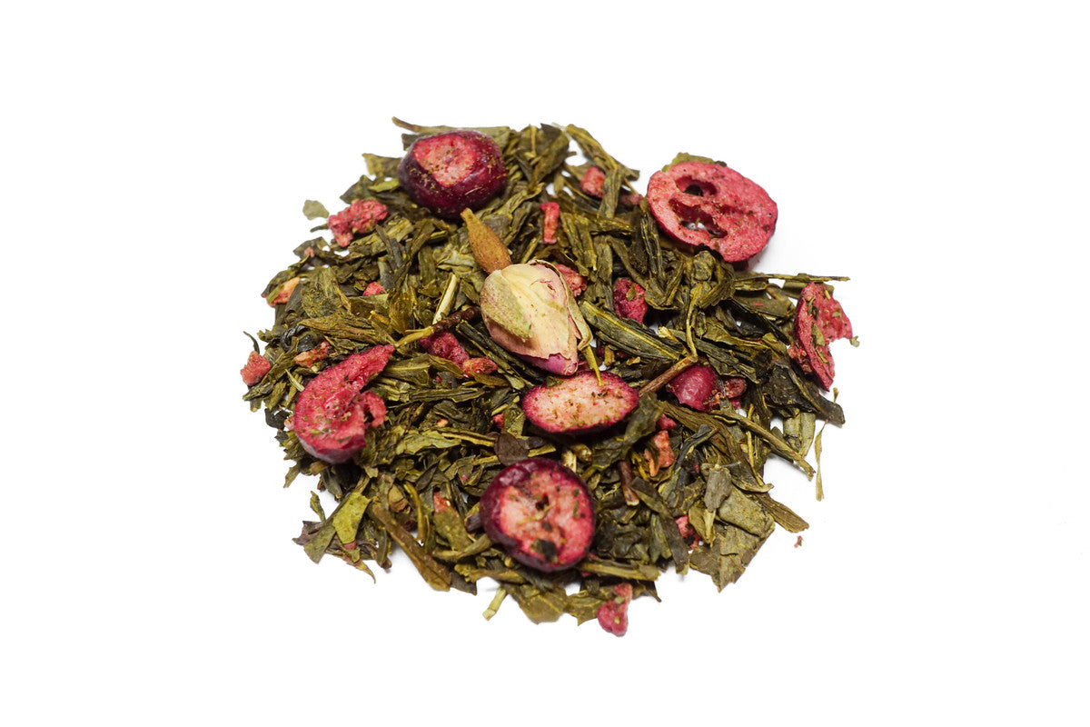 AR DZĒRVENĒM UN ROZĒM