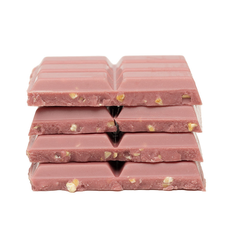 RUBY ŠOKOLĀDE AR SMALCINĀTĀM MANDELĒM, 90g